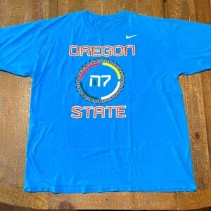 RARE VINTAGE Oregon State Beavers Nike Tee